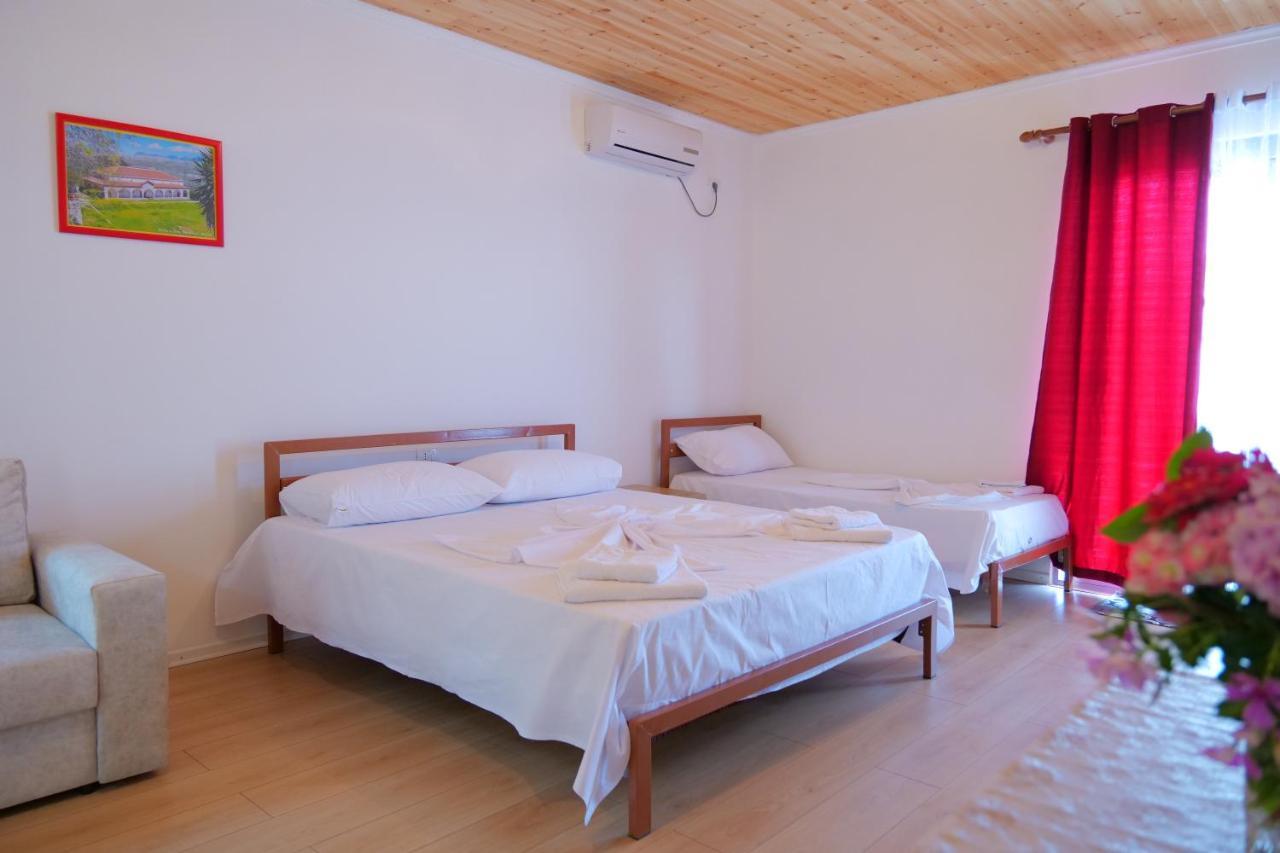 Guesthouse Panorama Nivice Sarandë エクステリア 写真