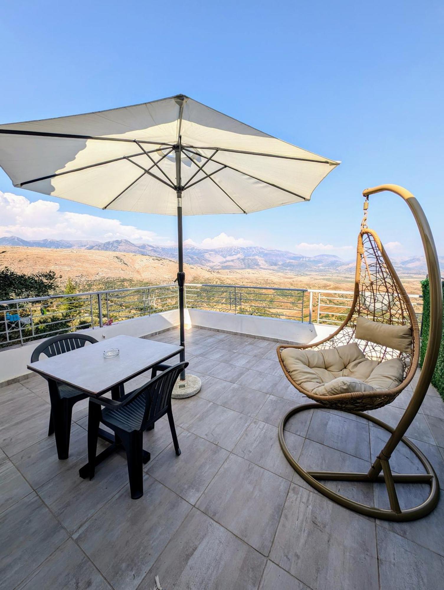 Guesthouse Panorama Nivice Sarandë エクステリア 写真